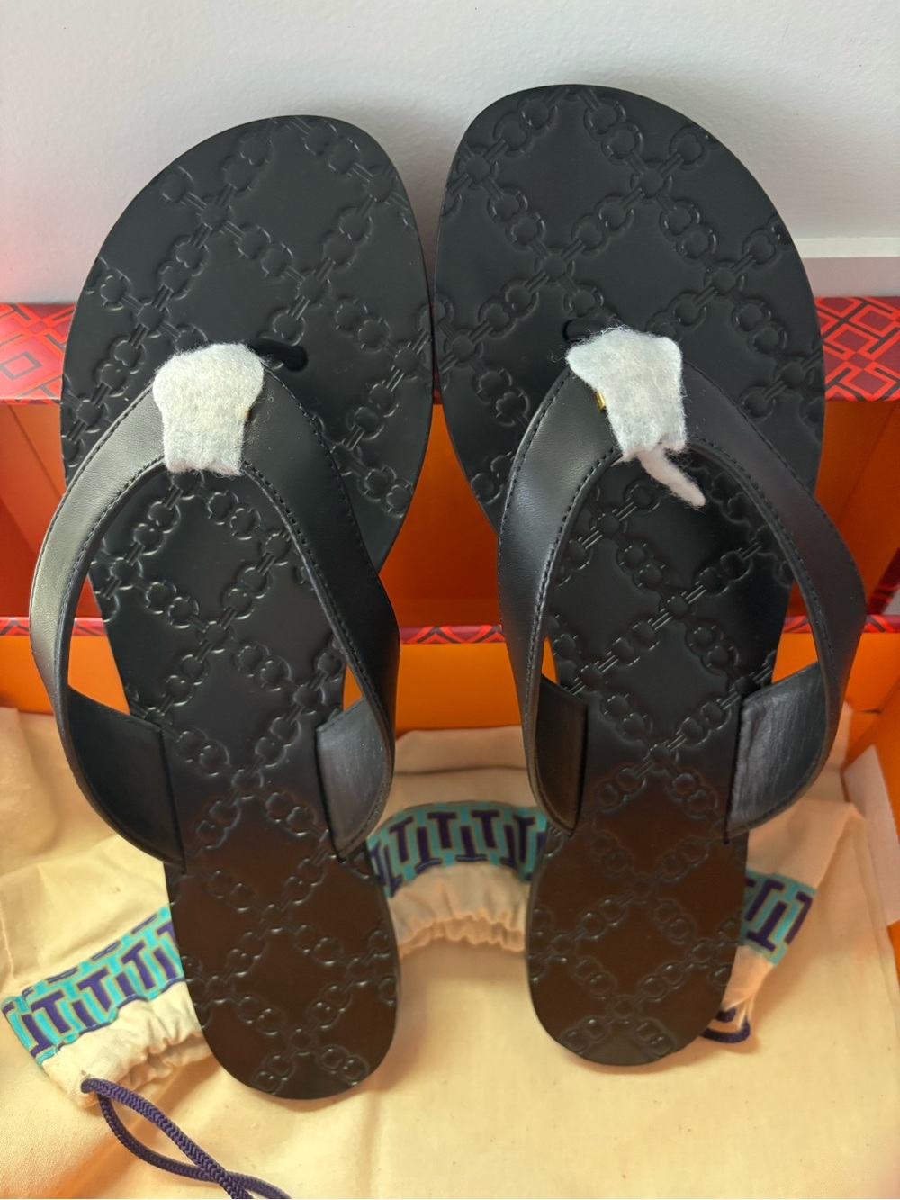 Never Worn Tory Burch Black Leather Monroe Logo Sandals with Gold Emblem